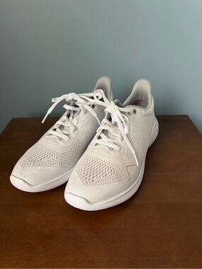 Women's White Sneakers - Lightweight Athletic Running Shoes